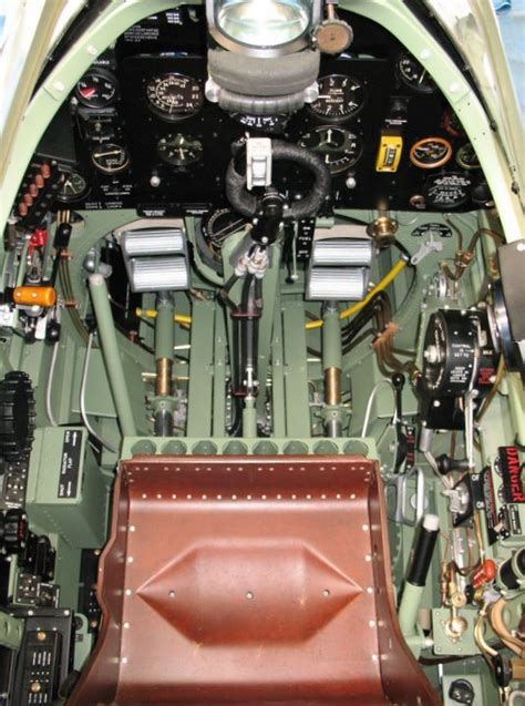 Anatomy of the Spitfire Cockpit | Flugzeug, Modellbau flugzeuge ...