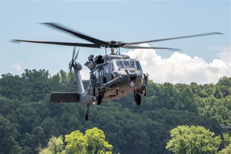 Sikorsky HH-60W Combat Rescue Helicopter Reaches Initial Operational ...