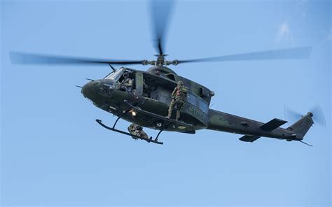 CH-146 Griffon Limited Life Extension begins in Mirabel - Helicopters ...