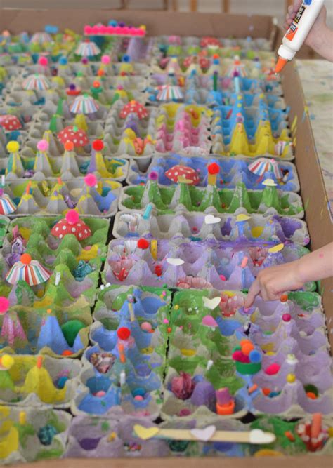 Glue egg cartons into a giant box and let the kids explore with color ...