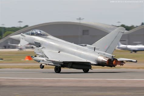 Aviation Images - Eurofighter EF2000 Typhoon Walkaround Gallery