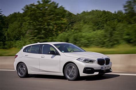 BMW 118i Sport GP 2022: tudo sobre o hatch premium alemão