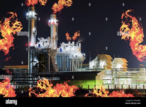 Emergency concept, Fire at Tanker Oil refinery next to the Port ...