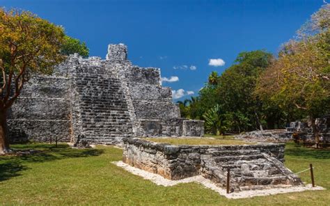 El Meco Ruins - Cancun | Loco Gringo