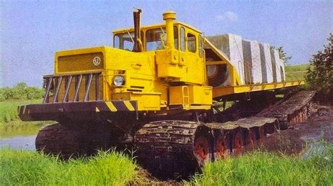 Coolest Russian Tracked Off-Road Vehicles - YouTube | Big tractors ...