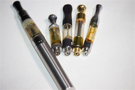 Here's What Goes Inside Your Vape Cartridge - Tool Boo - From Tools to ...