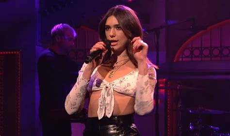 Dua Lipa Performs ‘New Rules’ & ‘Homesick’ Live on ‘SNL’ – Watch Now ...