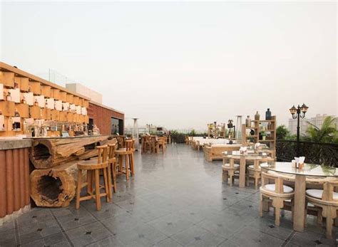 Raise The Bar Rooftop - Rooftop bar in New Delhi | The Rooftop Guide