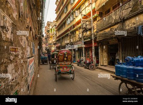 Streets of Old Dhaka Stock Photo - Alamy