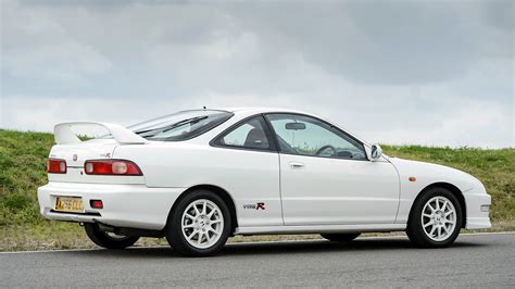 1998 Honda Integra Type R – Amazing JDM Cars