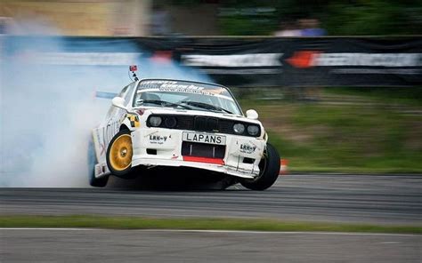 BMW E30 M3 Drift | Drift cars, Tuner cars, Bmw e28