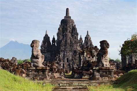 10 Most Beautiful Temples in Indonesia – Touropia Travel