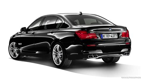 BMW Releases New Photos Of M Sport Package For 7-series