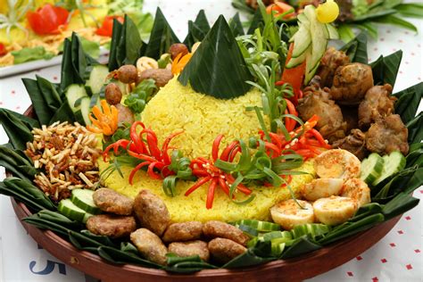 Tumpeng Indonesian Food Picture #4975 #17534 Wallpaper | SpotIMG ...