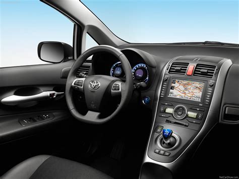 Toyota Auris Interior - Nehru Memorial