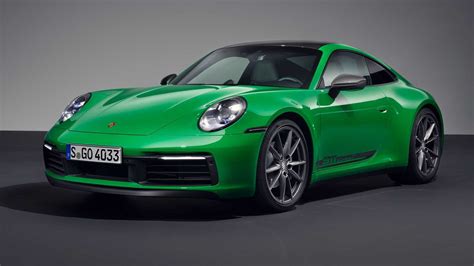 2023 Porsche 911 Carrera T Debuts With Seven-Speed Stick, No Back Seat