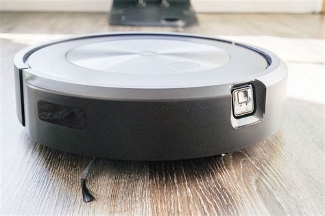 iRobot Roomba j7+ Self-Emptying Robot Vacuum Review