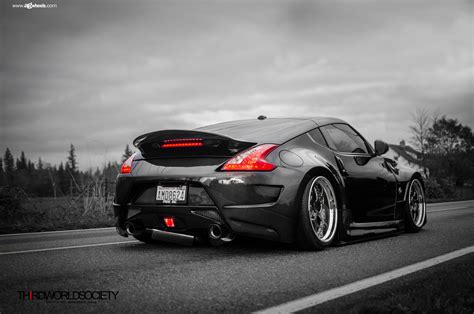 Trendsetting Tuning for Black Nissan 370Z — CARiD.com Gallery