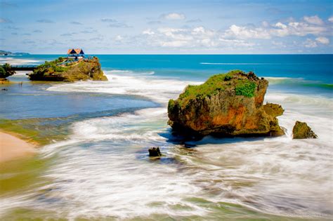 Pantai Kukup Jogja - Dani Setiawan | danisetiawanku.com