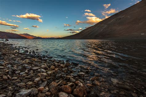 Wallpaper : pangong, lake, ladakh, leh, Kashmir, India, waterscape ...