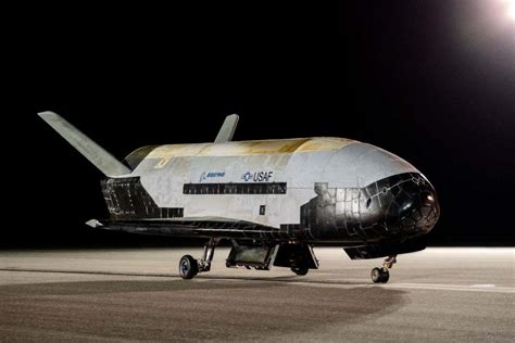 X-37B: Secretive US space plane lands after record 908 days in orbit ...