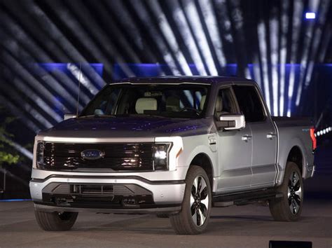 Ford Says Electric F-150 Will Start Under $40,000. It Can Also Power ...