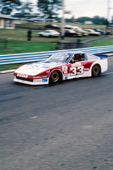 Awe-Inspiring Vintage Photos of Paul Newman Racing | Racing, Paul ...