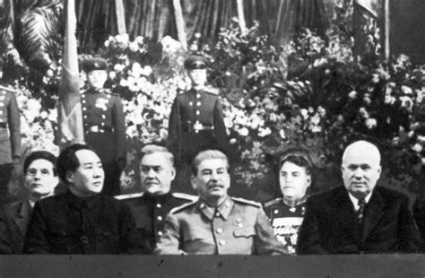 Newsela | Una conversación entre el líder soviético Stalin y el líder ...