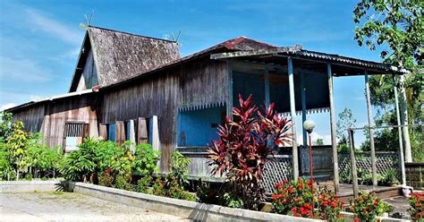 Mengenal Lebih Dekat Rumah Adat Banjar, Kalimantan Selatan | Indonesia ...