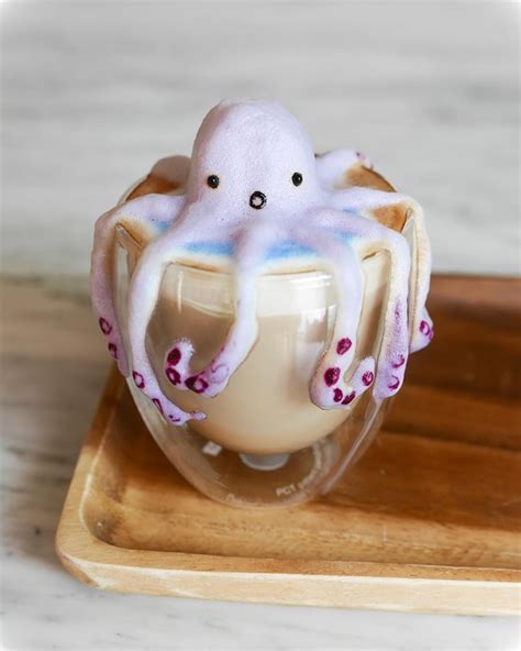 Self-Taught 17-Year-Old Whips Up Adorable 3D Latte Art