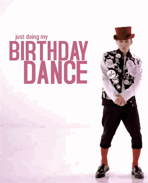 Happy Birthday Dance Gif - IceGif