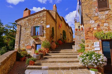 Guide To Pienza Italy, the Perfect Renaissance Town in Tuscany