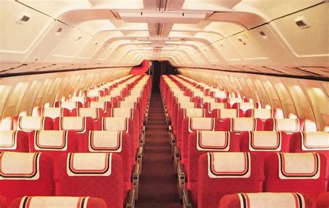 American Airlines Boeing 707-323C Astrojet interior | Aircraft ...