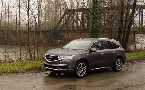 New Acura MDX Sport Hybrid exhibits poise, refinement - CNET