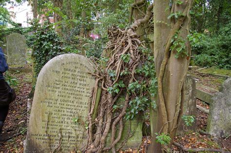 Highgate Cemetery | August 2010 | spiraltri3e | Flickr