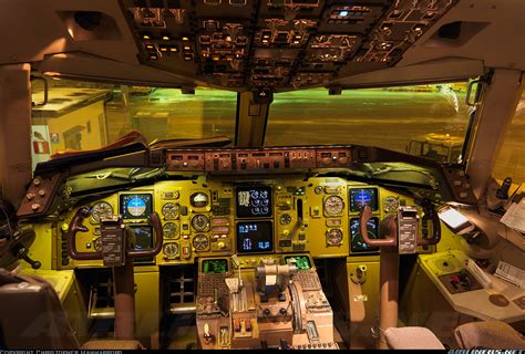 Boeing 757-236(SF) - DHL (DHL Air) | Aviation Photo #1166754 ...