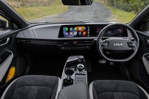 Kia EV6 Interior Images & Photos - See the Inside of the Latest Kia EV6 ...