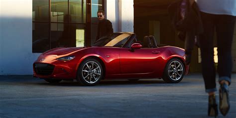 2023 MAZDA MX-5 MIATA