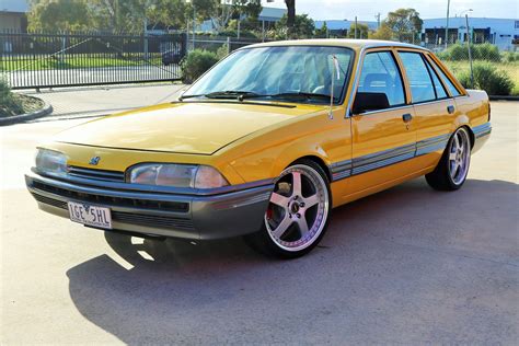 1988 Holden Commodore VL Turbo GENUINE Ex Interceptor- 5 Speed,178,618 ...