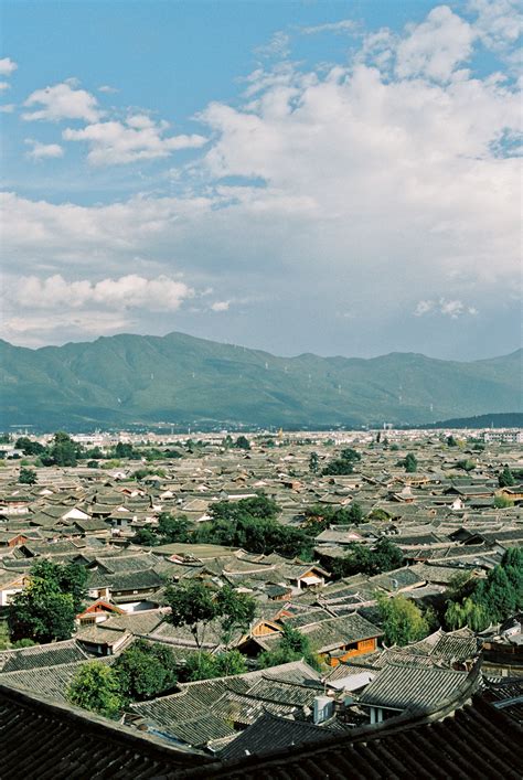 View of Lijiang Old Town - Entouriste