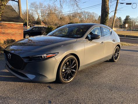 2019 Mazda3 Hatch in polymetal : r/mazda3