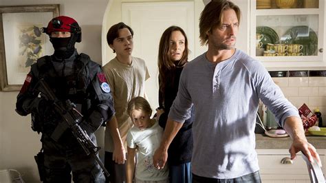 TV Review: “Colony” (Season 2) – The UCSD Guardian