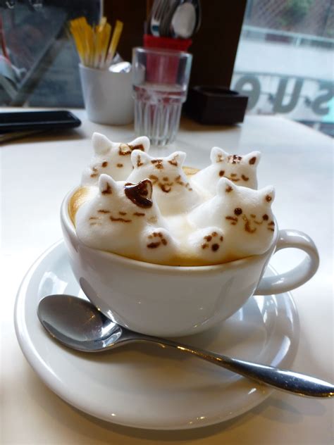 3D latte art in Tokyo. At Reissue in Harajuku, artists create amazing ...