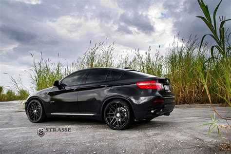 BMW X6 Comes With Matte Black Wheels from Strasse