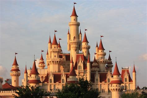 Far Far Away Castle | Universal Studio Singapore, Resort Wor… | Flickr