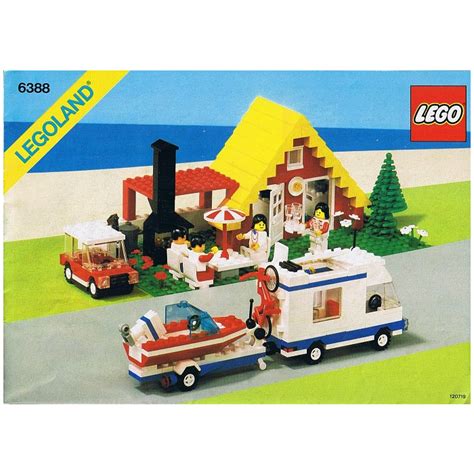 LEGO Holiday Home with Camper Set 6388 | Brick Owl - LEGO Marketplace