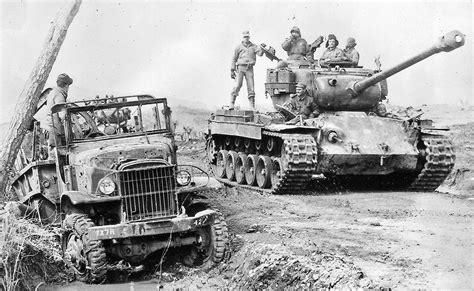 American M26 Pershing in Korea, Korean war [1303x800] : TankPorn