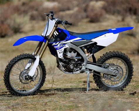 Yamaha 250cc Dirt Bike 4 Stroke