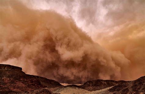 Mars is Completely Engulfed in a Dust Storm - Great Lakes Ledger