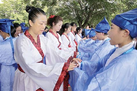 Teachers' Day In China - CorD Magazine